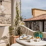 Domo Mea Terra E Domo Mea Chelu - Comfort Nel Centro Storico Di Apartamento