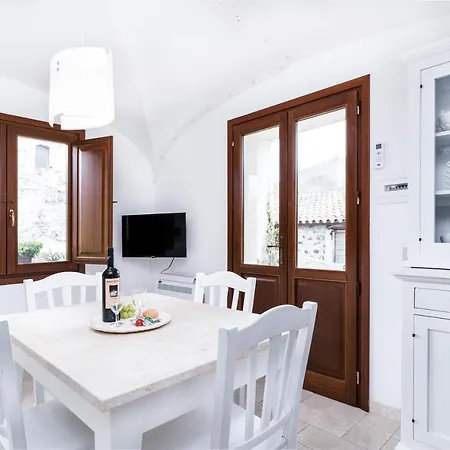 Domo Mea Terra E Domo Mea Chelu - Comfort Nel Centro Storico Di Apartament