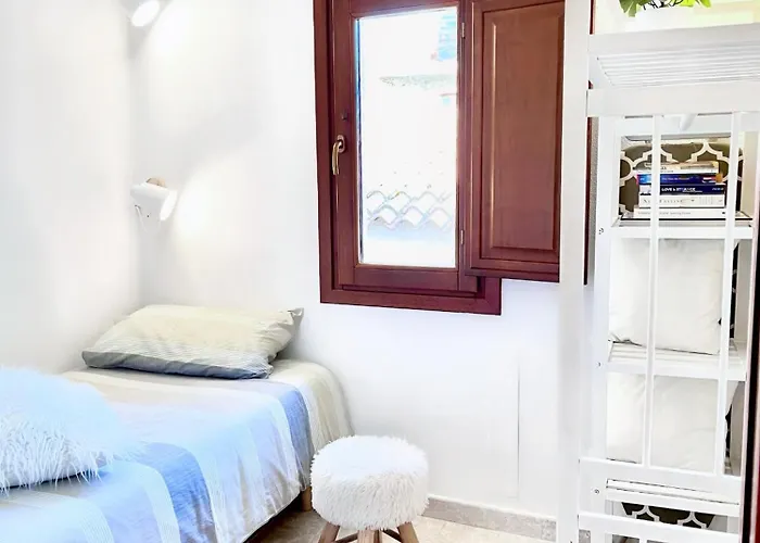 Domo Mea Terra E Domo Mea Chelu - Comfort Nel Centro Storico Di Orosei